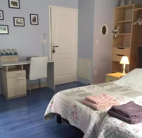ベッドアンドブレックファースト Chambres D'hôtes Coteaux Sud
