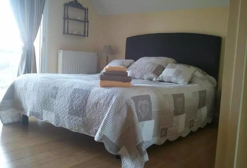 ベッドアンドブレックファースト Chambres D'hôtes Coteaux Sud