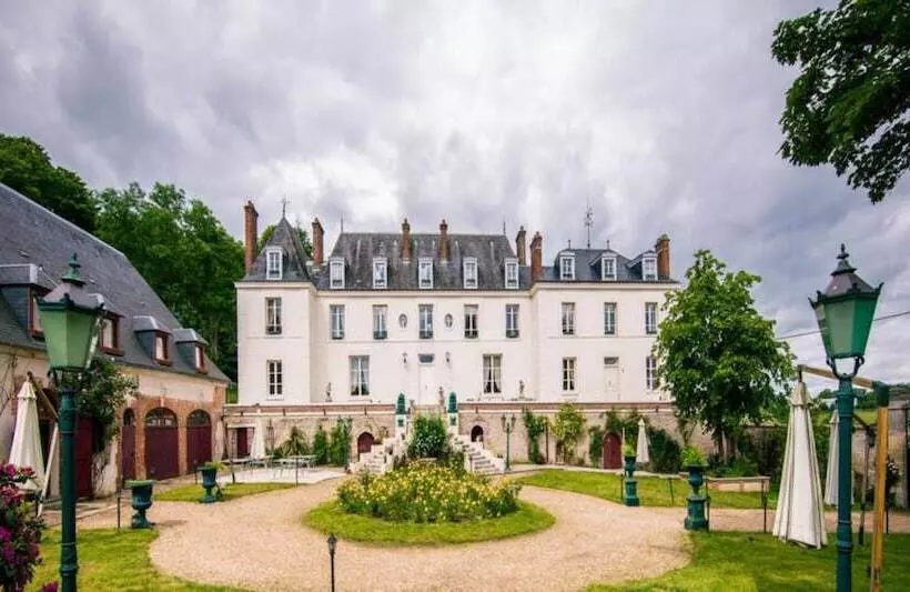 Bed and Breakfast Château Du Jard