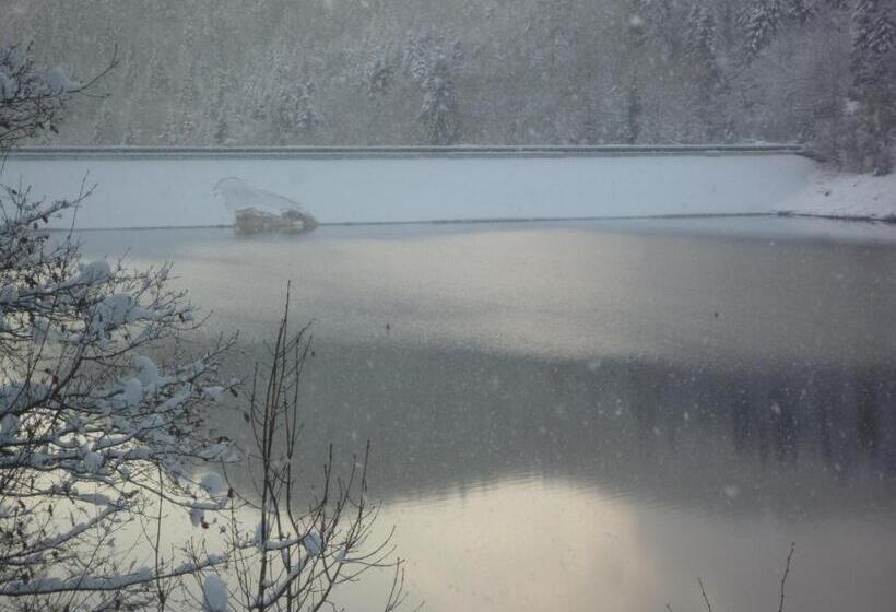 ベッドアンドブレックファースト Gîte La Charmaie