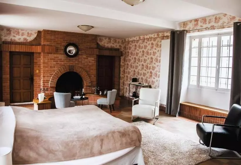 ベッドアンドブレックファースト Guesthouse Domaine Du Chalet