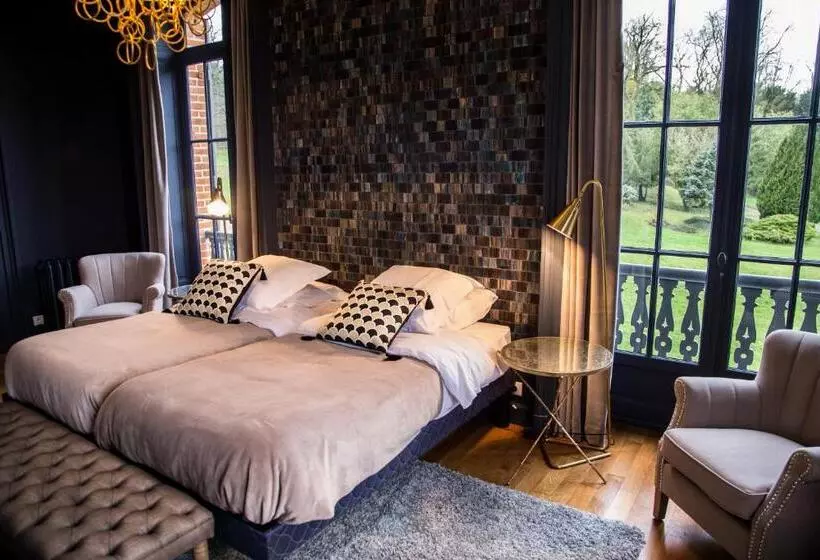 ベッドアンドブレックファースト Guesthouse Domaine Du Chalet