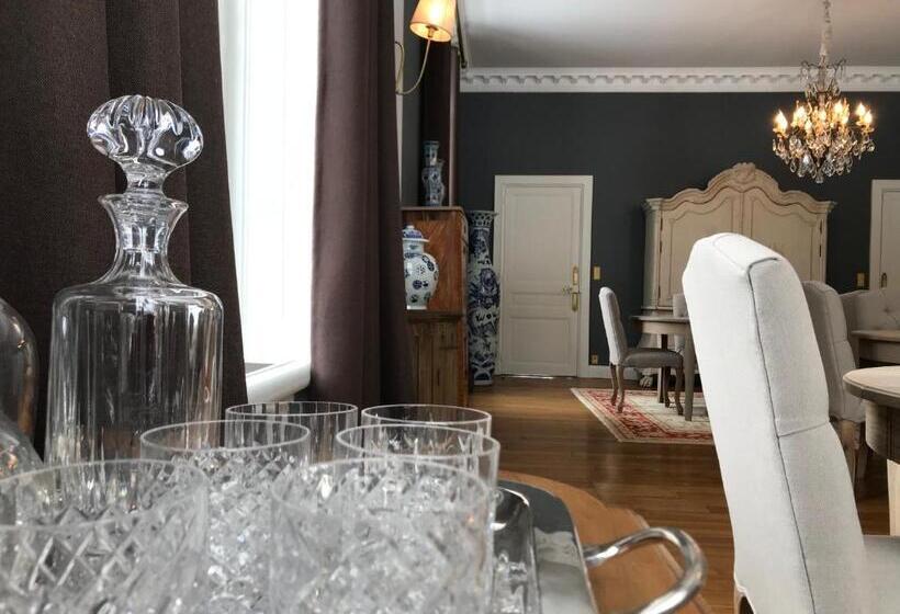 ベッドアンドブレックファースト Guesthouse Domaine Du Chalet