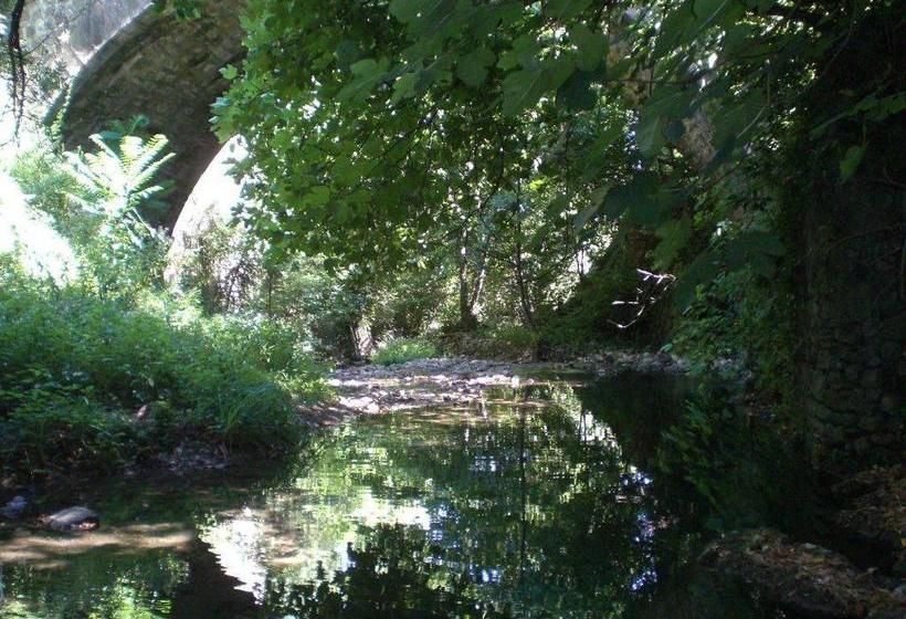 צימר L Ecrin D Osely