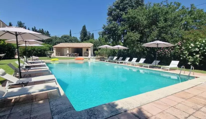 Aamiaismajoitus (B&B) La Bastide Des Arts