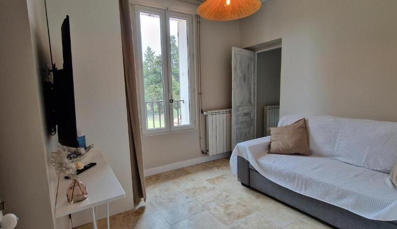 Bed and Breakfast La Bastide Des Arts