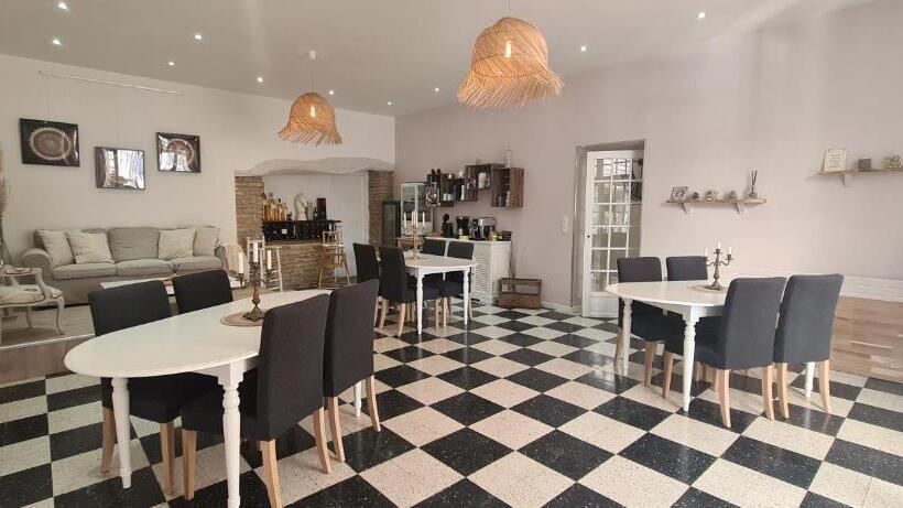 Bed and Breakfast La Bastide Des Arts