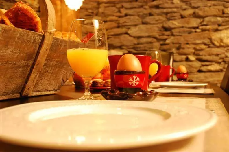 Aamiaismajoitus (B&B) Le Chalet Des Anges