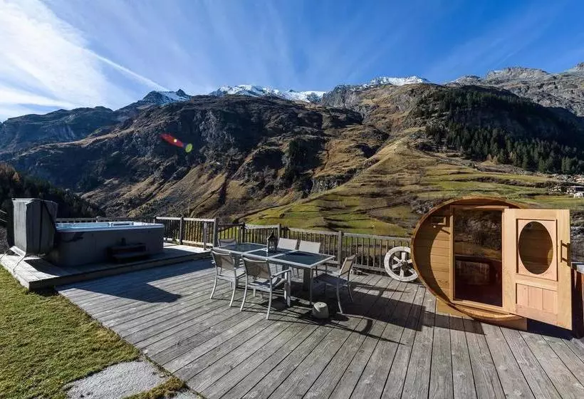 Aamiaismajoitus (B&B) Le Chalet Des Anges