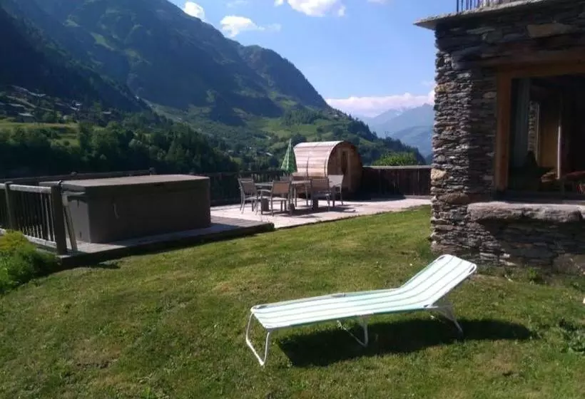 Aamiaismajoitus (B&B) Le Chalet Des Anges
