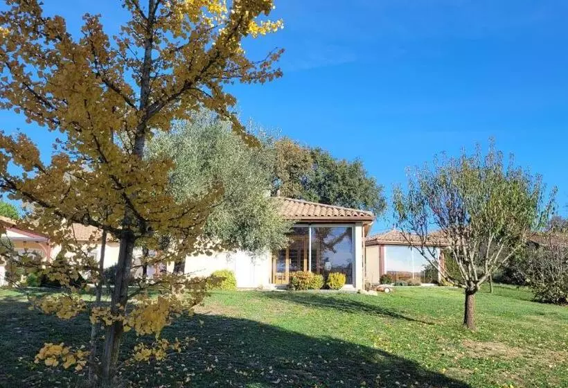 ベッドアンドブレックファースト Le Clos Castel   Gîte équipé