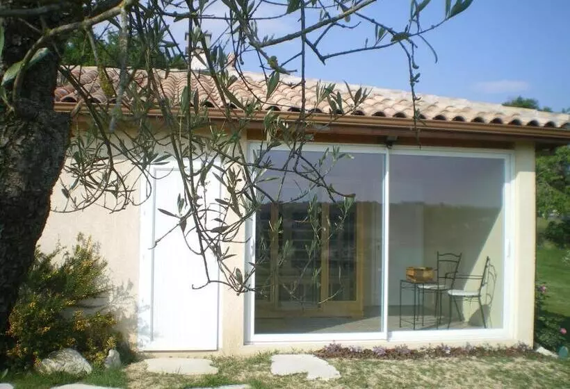 ベッドアンドブレックファースト Le Clos Castel   Gîte équipé