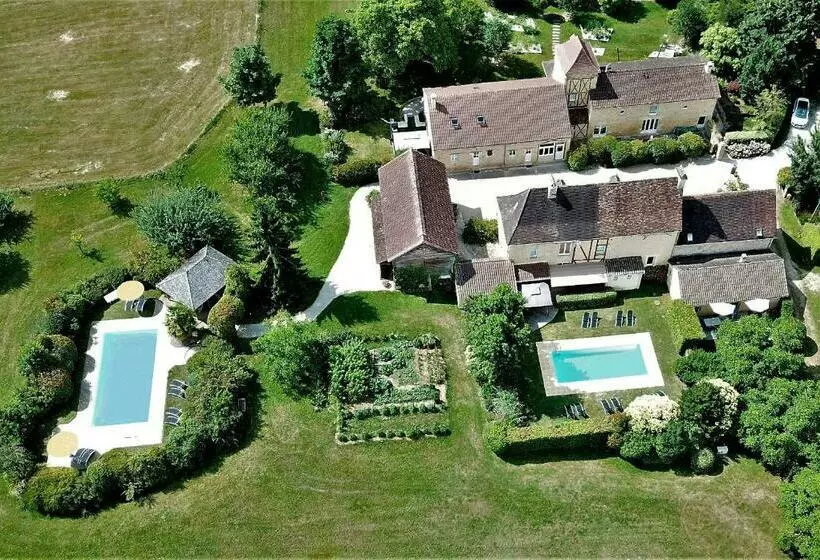 تختخواب و صبحانه Le Clos Vallis