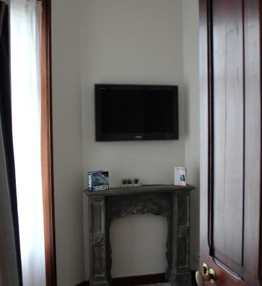 تختخواب و صبحانه Les Bruyères