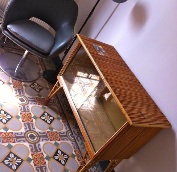 ベッドアンドブレックファースト Les Cagettes En Ville