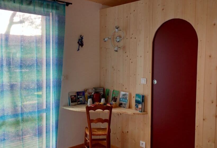 צימר Les Chênes Bleus