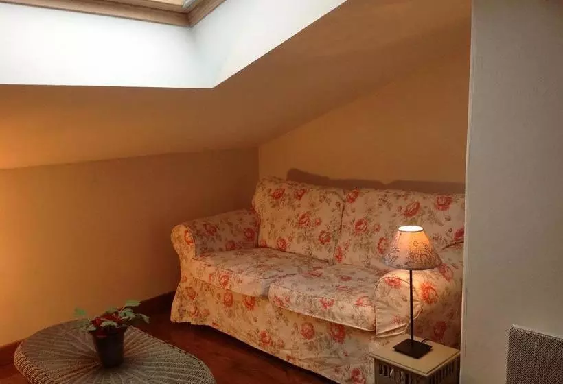 Aamiaismajoitus (B&B) Maison Amestoia