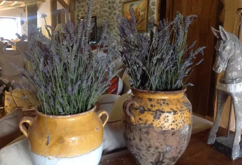 Aamiaismajoitus (B&B) Maison Amestoia