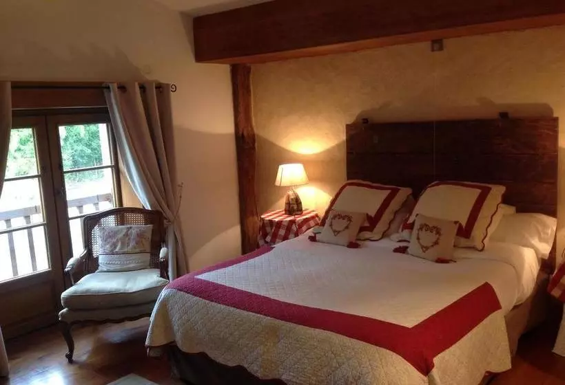 Aamiaismajoitus (B&B) Maison Amestoia