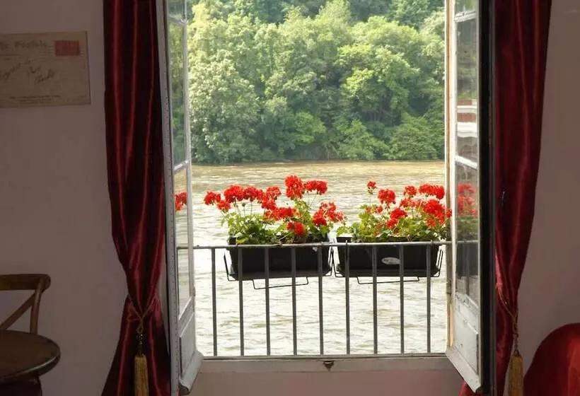 Aamiaismajoitus (B&B) Maison Porte Del Marty