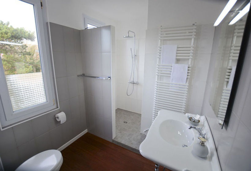 مبيت وإفطار Villa Du Bonheur, Chambres D Hôtes