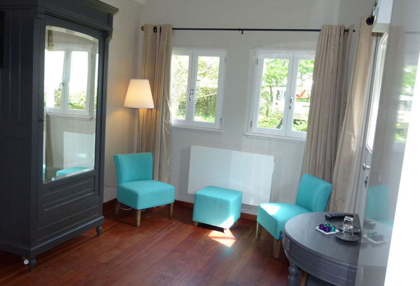 مبيت وإفطار Villa Du Bonheur, Chambres D Hôtes