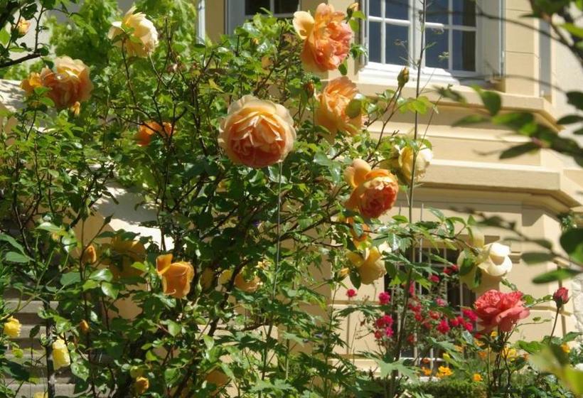 צימר Villa Roassieux