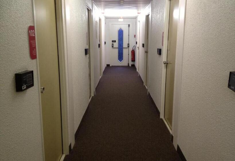 Отель F1 Remiremont Saint Nabord