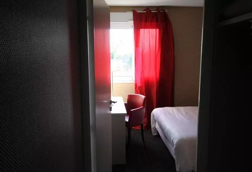 ホテル Hôtel D'arcins