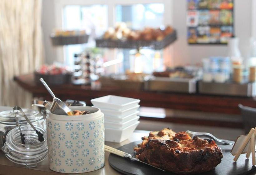 Отель Hôtel D'arcins