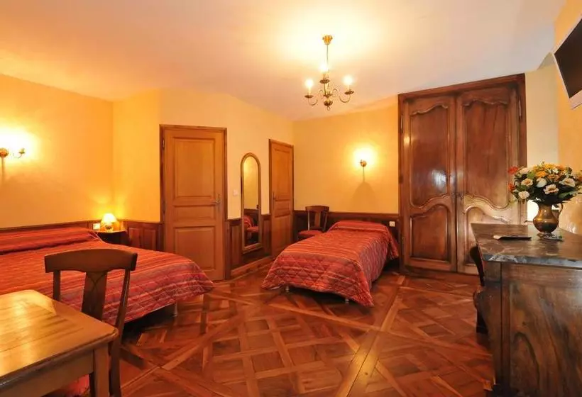 Hotelli Hôtel La Montagne Fleurie