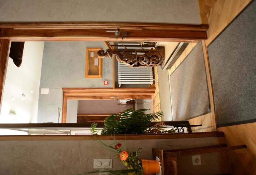 فندق Hôtel La Montagne Fleurie