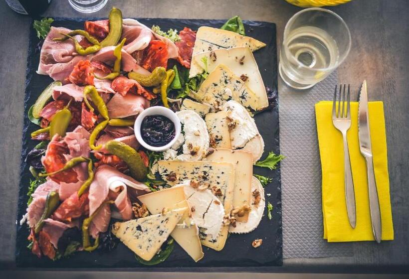 호텔 Hôtel Le Plaisance