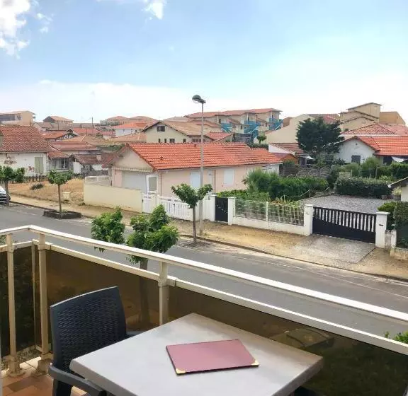 ホテル Hôtel Le Plaisance