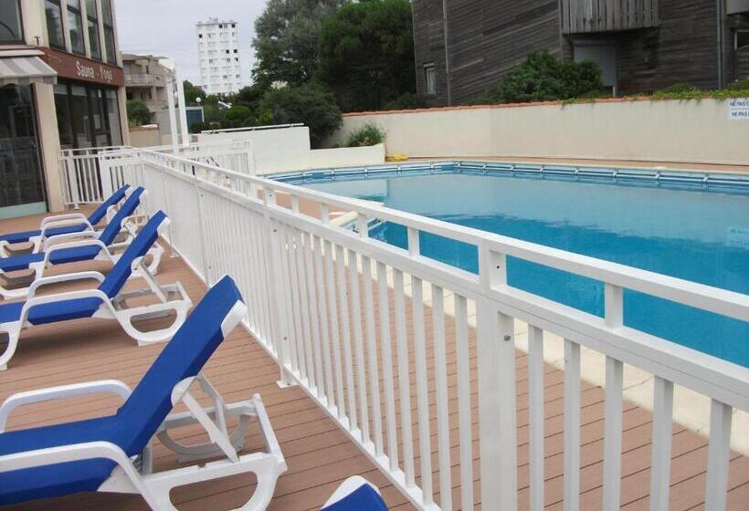 فندق Logis Hôtel Le Rochelois