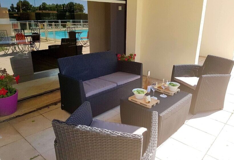 هتل Ibis Budget Arles Palais Des Congres