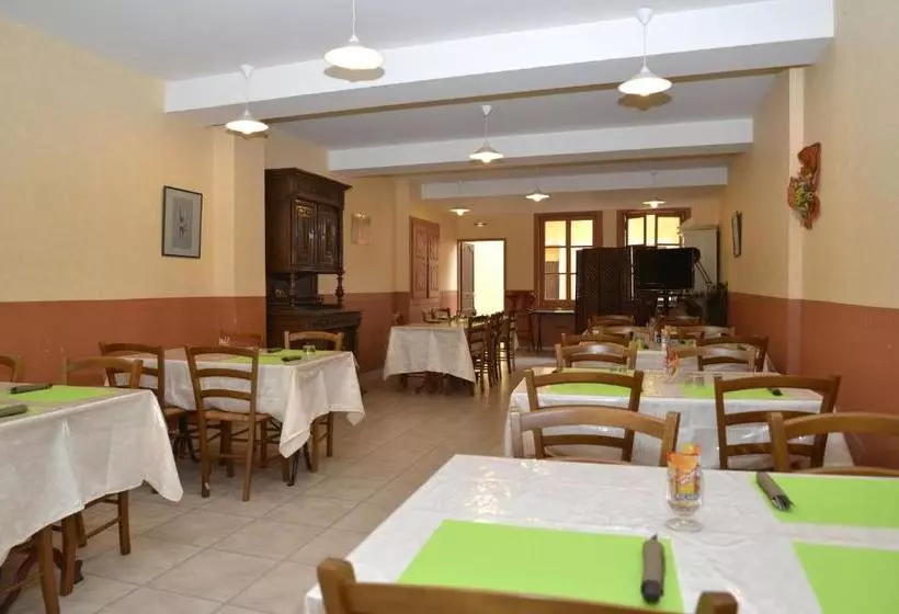 Hotelli Hôtel Des Arceaux