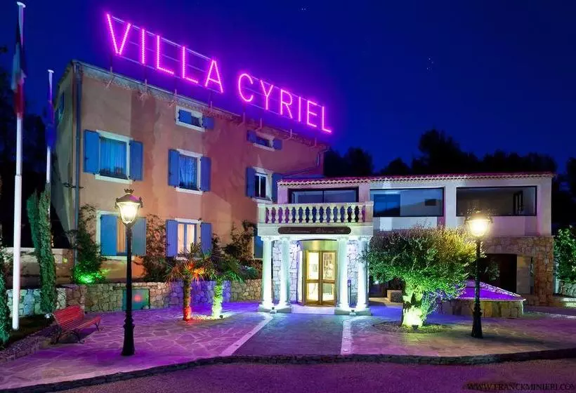 ホテル Villa Cyriel