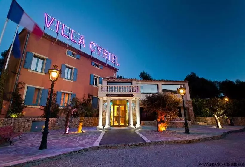 ホテル Villa Cyriel