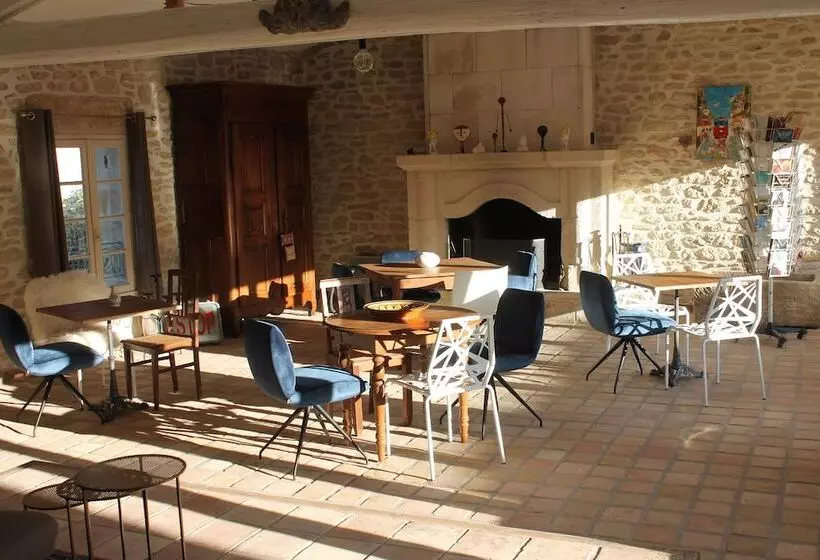 La Demeure Bed And Breakfast