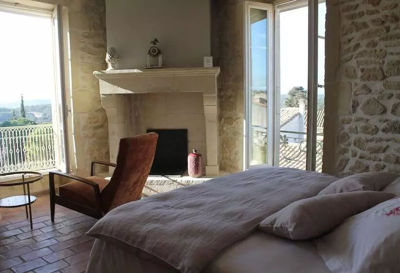 La Demeure Bed And Breakfast