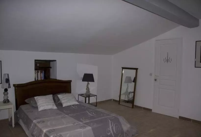 B&b Au Mas De La Tournillone