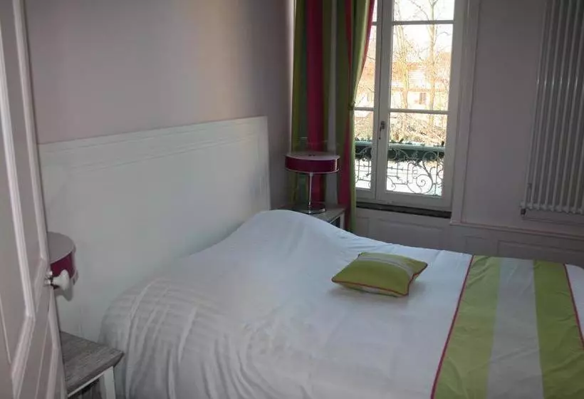 تختخواب و صبحانه Chambres D Hôtes Le Domaine De Stanislas