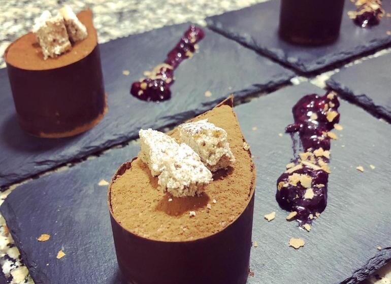 Nocleg ze śniadaniem Chambres & Tables D'hôtes L'ostal De Pombonne