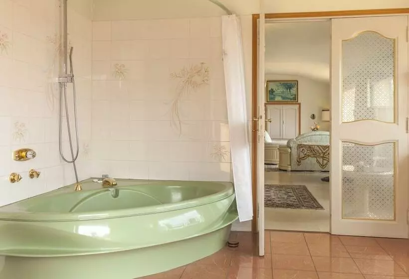 تختخواب و صبحانه Domaine Du Paradis Des Oiseaux