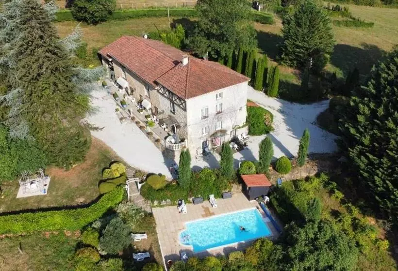تختخواب و صبحانه La Ferme De Jeanne
