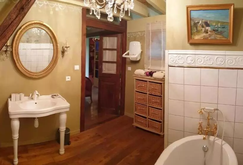 تختخواب و صبحانه La Ferme De Jeanne