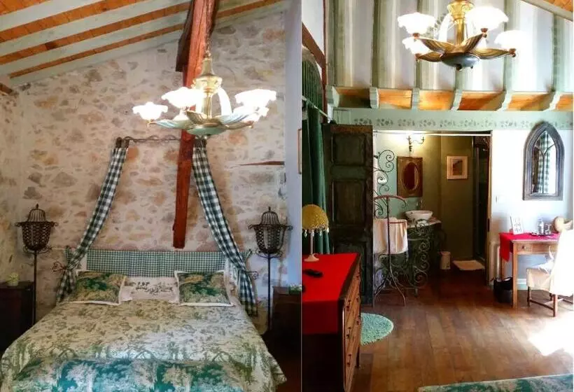 تختخواب و صبحانه La Ferme De Jeanne