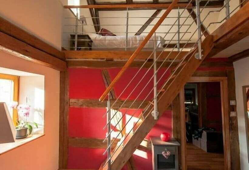 Bed and Breakfast La Maison D Emilie