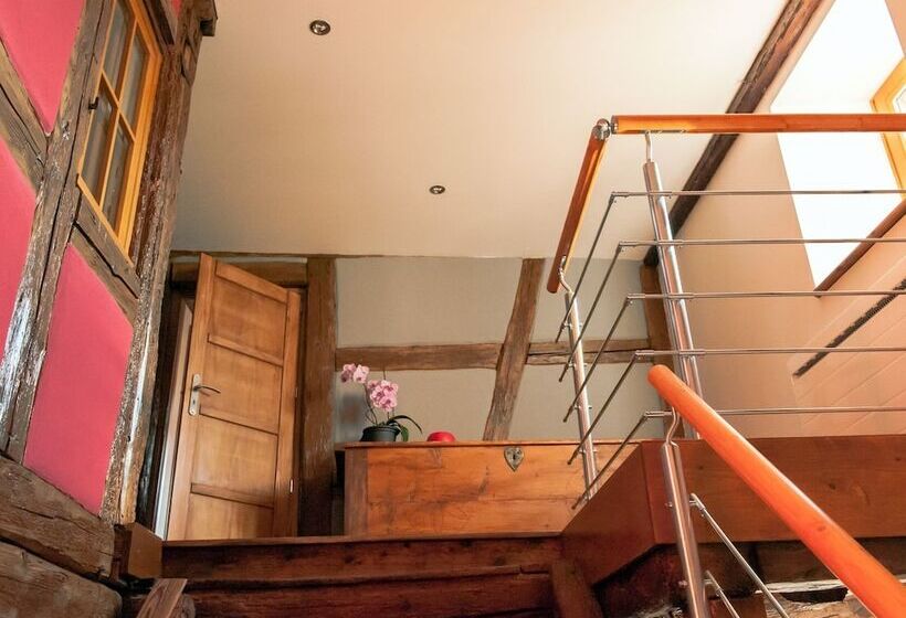 Bed and Breakfast La Maison D Emilie